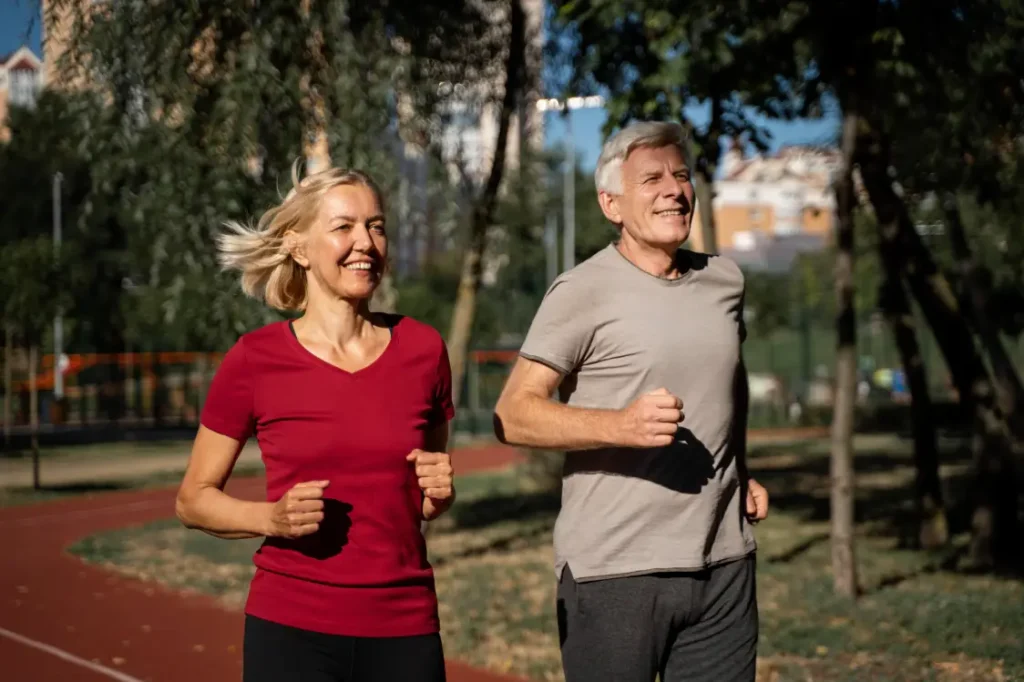 Exercícios físicos podem reverter sinais de envelhecimento